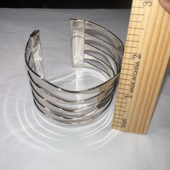 G by Gennaro Silver Tone Abstract Modern Cuff Bracelet - Picture 5 of 7